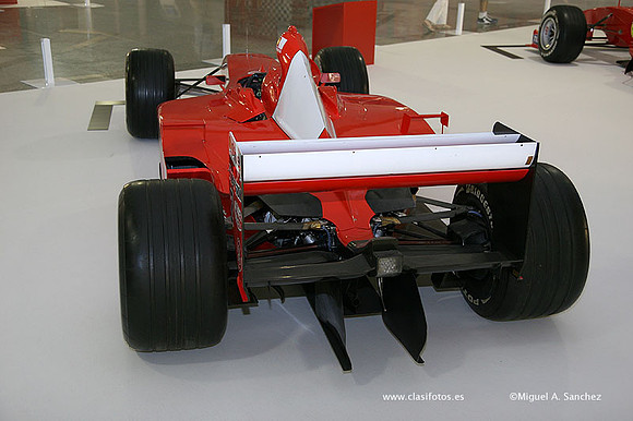 F1Ferrari080