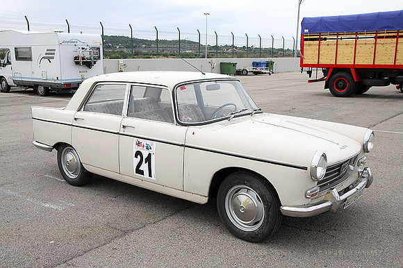 ClassicsLegends0125