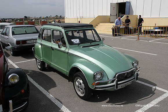 AnticAuto2010327