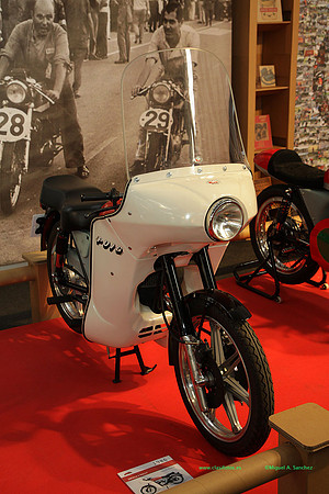 28AutoretroBcna108