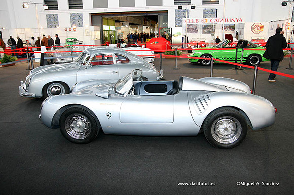 25AutoRetro0081