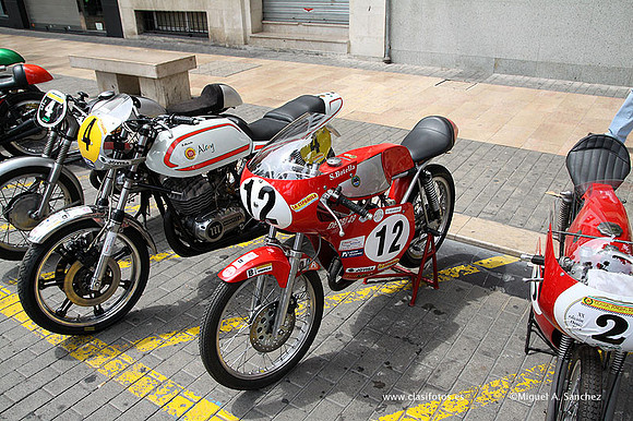 XXClassicRRevival050