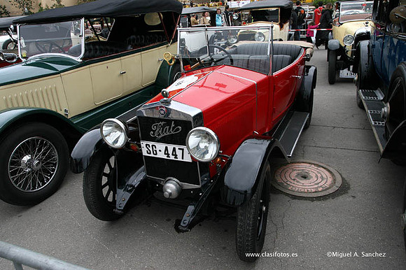 50BcnaSitgesMontjuic010