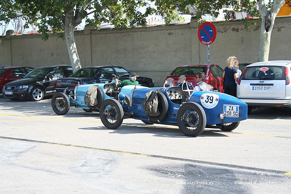 BugattiAValencia014