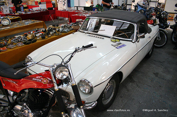 23AutoRetro076