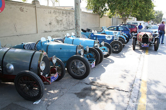 BugattiAValencia086
