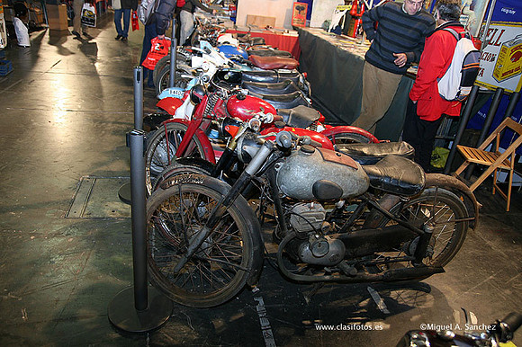 AutoRetro2009451