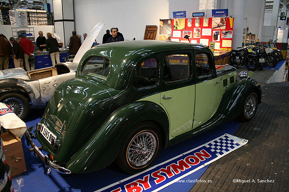 23AutoRetro039