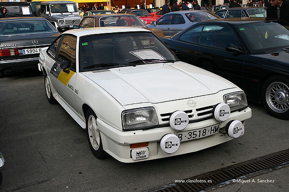 AutoRetro2009489