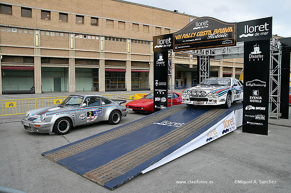 AutoRetro2009599
