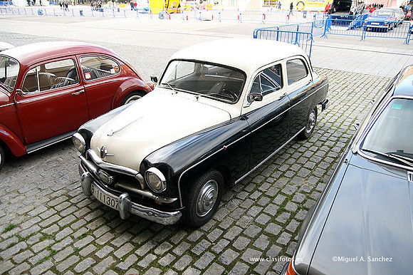 AutoRetro2009533