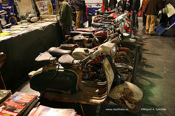 AutoRetro2009649
