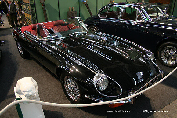 23AutoRetro143