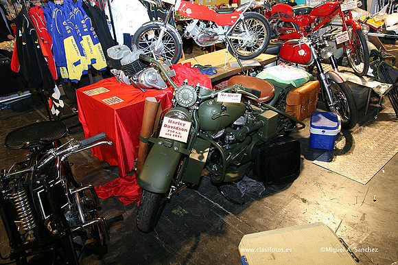 AutoRetro2009455