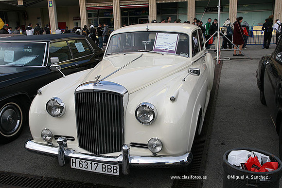 AutoRetro2009565