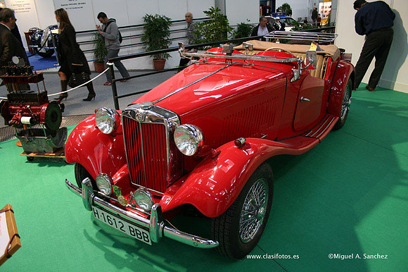 23AutoRetro148