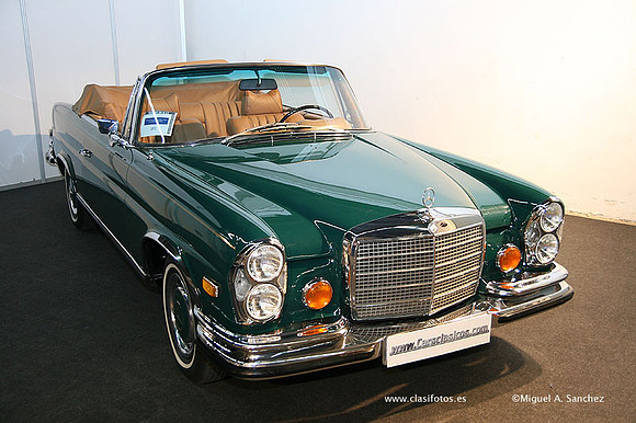 AutoRetro2009250