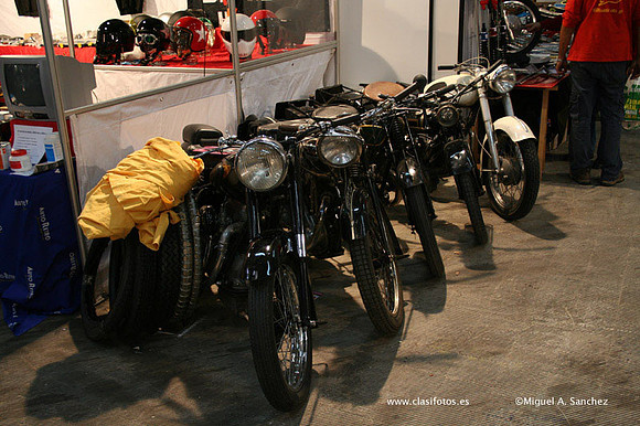 23AutoRetro060