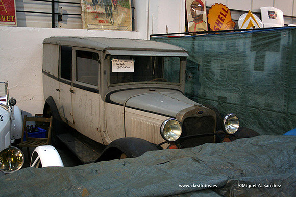 23AutoRetro046