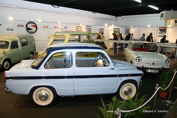 25AutoRetro0017