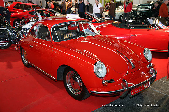 25AutoRetro0140