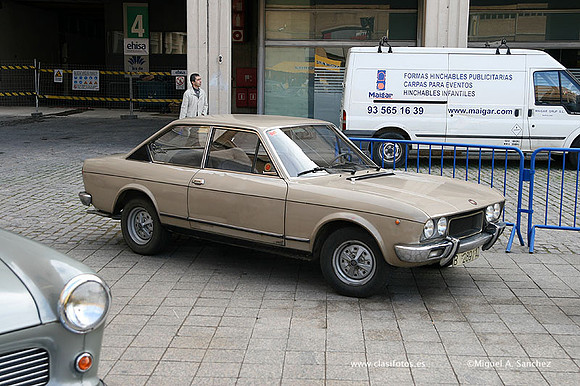 AutoRetro2009483