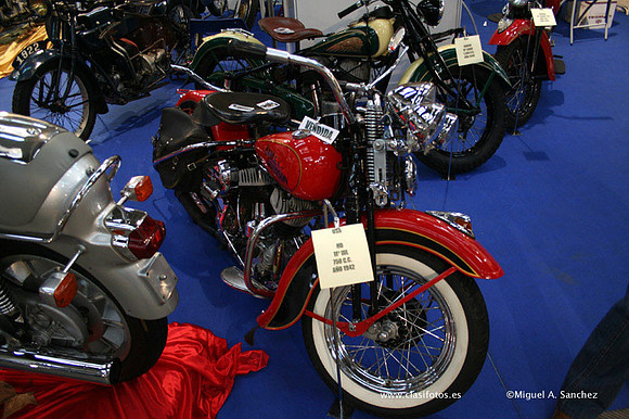 23AutoRetro083