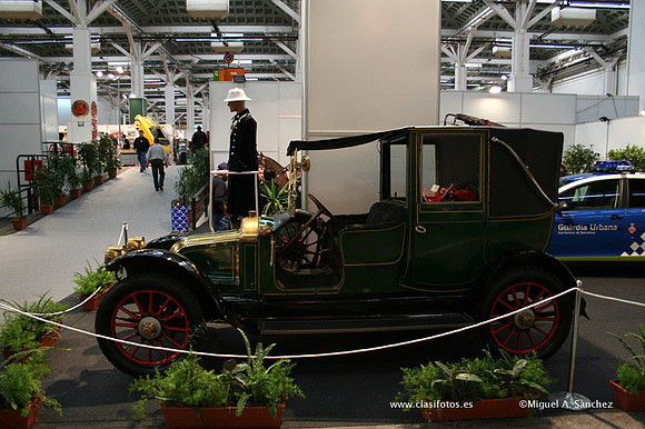 23AutoRetro018