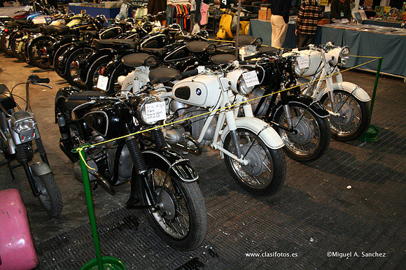 23AutoRetro072