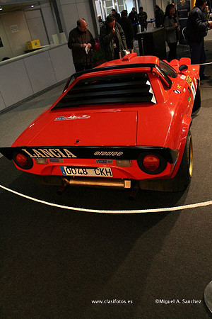23AutoRetro022