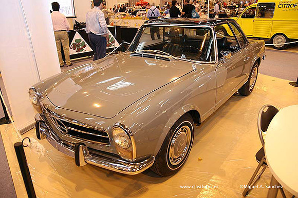 Retromovil20090361