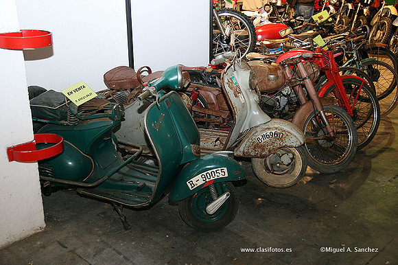 AutoRetro2009463