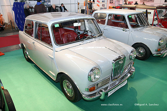 AutoRetro2009084