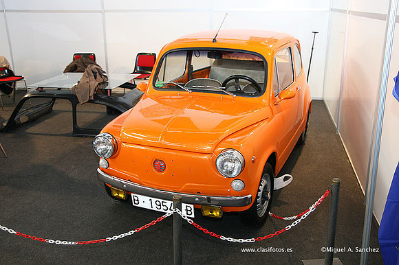 AutoRetro2009052