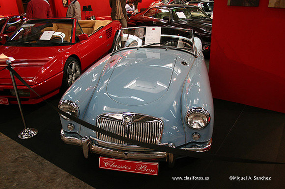 23AutoRetro132