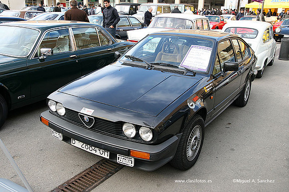AutoRetro2009480