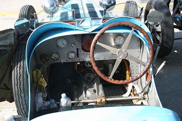 BugattiAValencia077