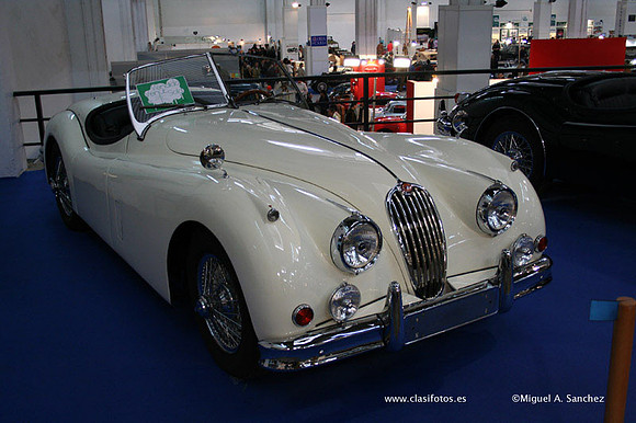 23AutoRetro108