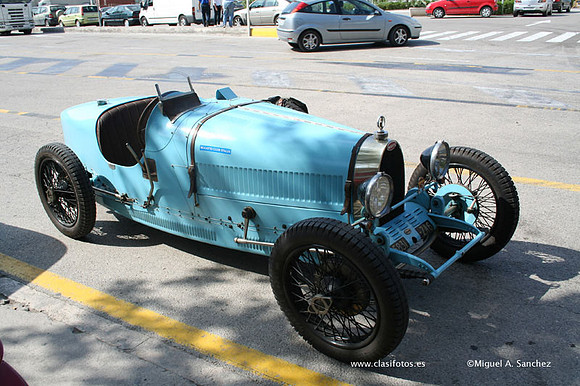 BugattiAValencia025