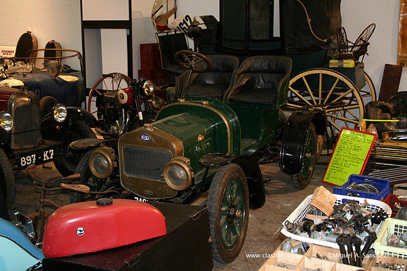 23AutoRetro057