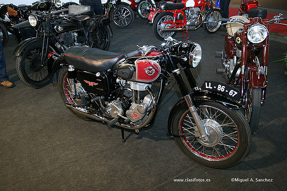 AutoRetro2009332