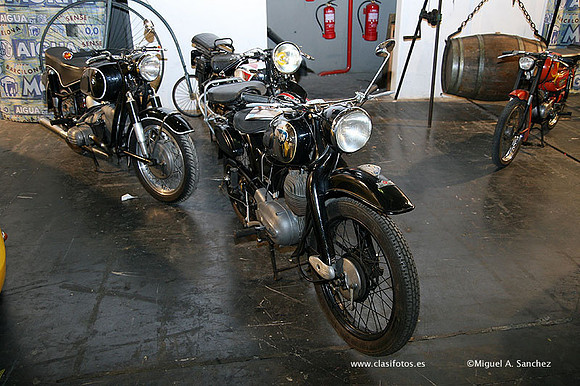 AutoRetro2009428