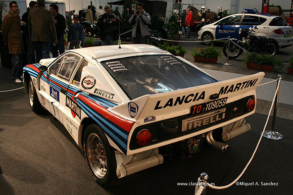23AutoRetro023