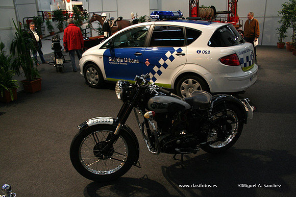 23AutoRetro021