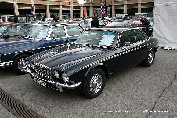 AutoRetro2009572