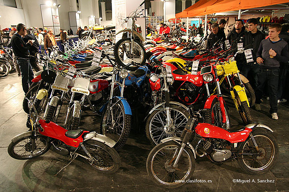 AutoRetro2009644