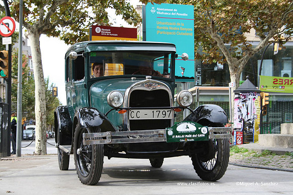 IIRPaisdelCava210