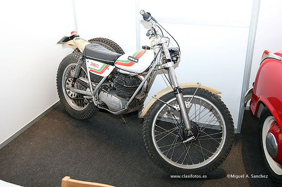 AutoRetro2009064