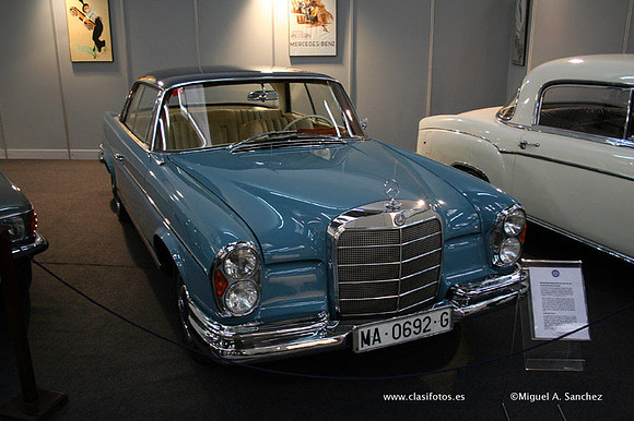 23AutoRetro115