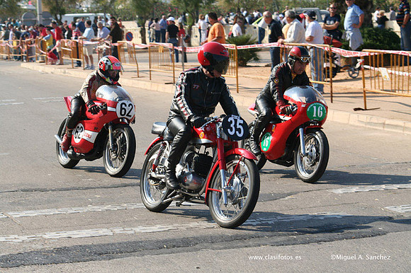 ClassicRacingRevival390